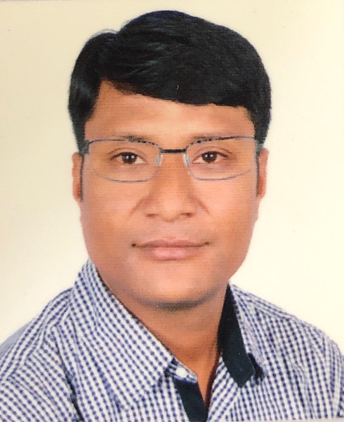 डा सुरेन्द्र मानन्धर