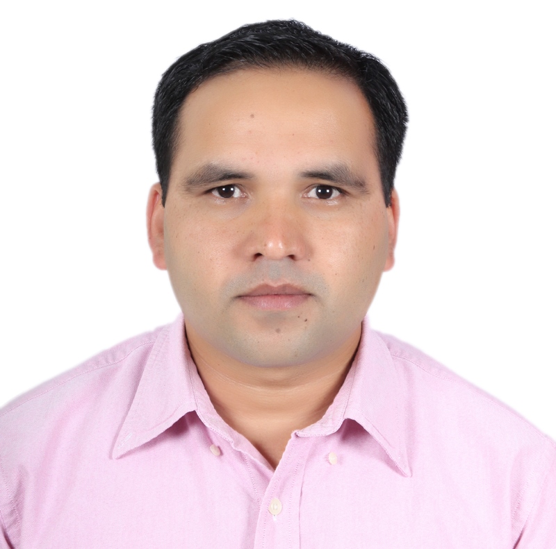 उत्तम अधिकारी