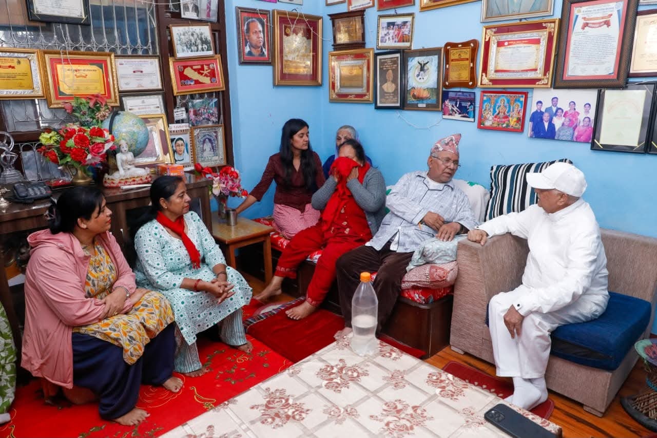 अध्यक्ष ओलीद्वारा साहित्यकार प्रश्रितप्रति समवेदना व्यक्त