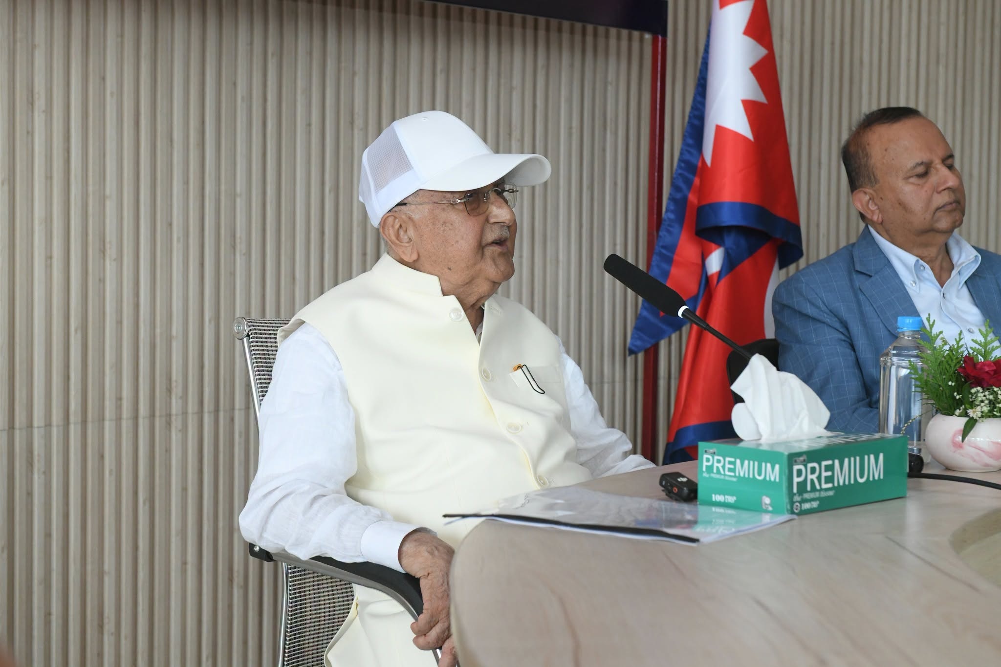 अध्यक्षद्वारा मनोनीत केन्द्रीय सदस्यहरुलाई पार्टी र जनताप्रतिको उत्तरदायित्व केन्द्रमा राखेर काम गर्न निर्देशन