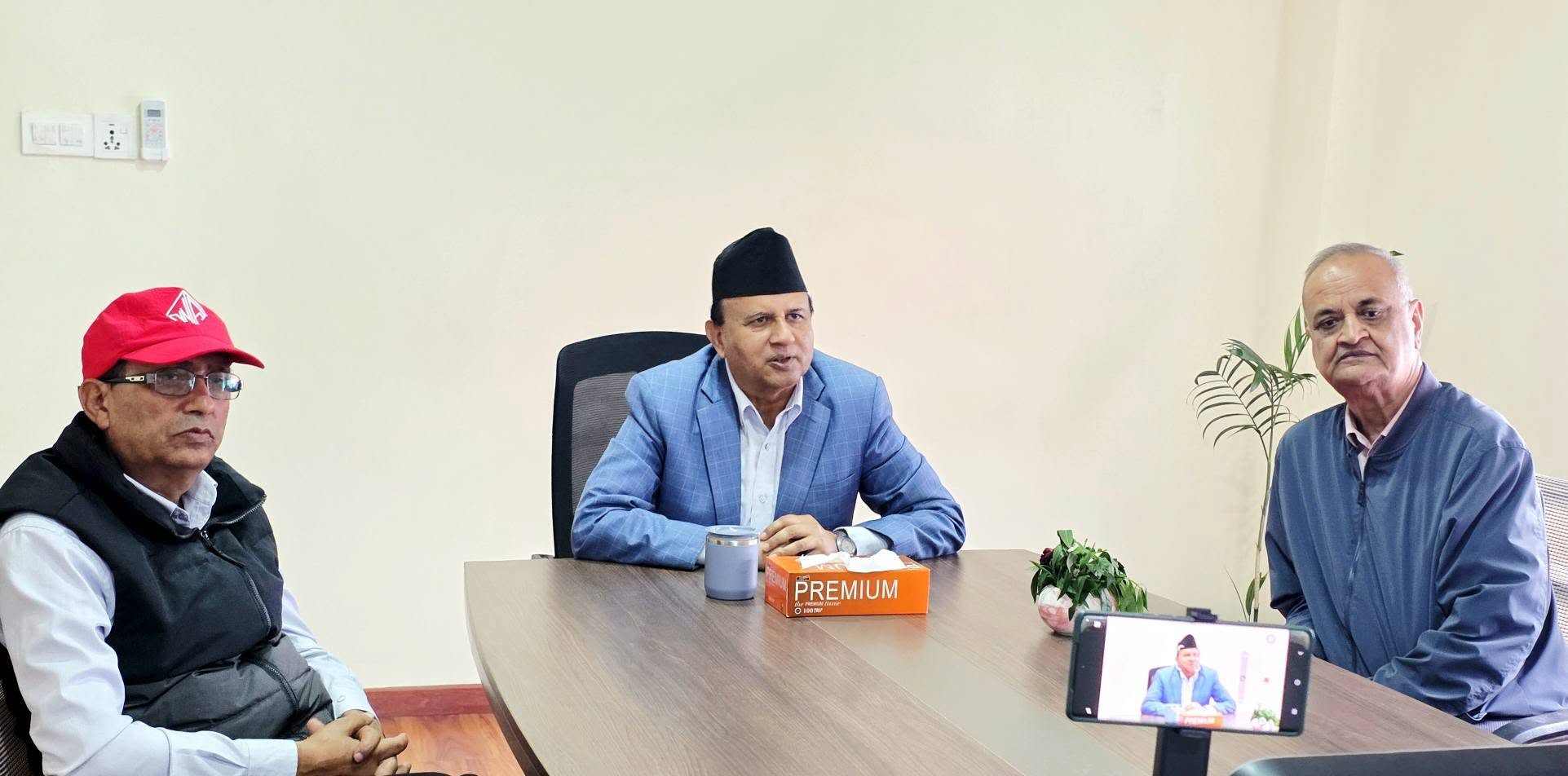 दुई कार्यभार र १५ काम कार्यान्वयनबाट एमाले फेरि मुलुकको बलियो पार्टीमा स्थापित हुनेछः महासचिव पोखरेल