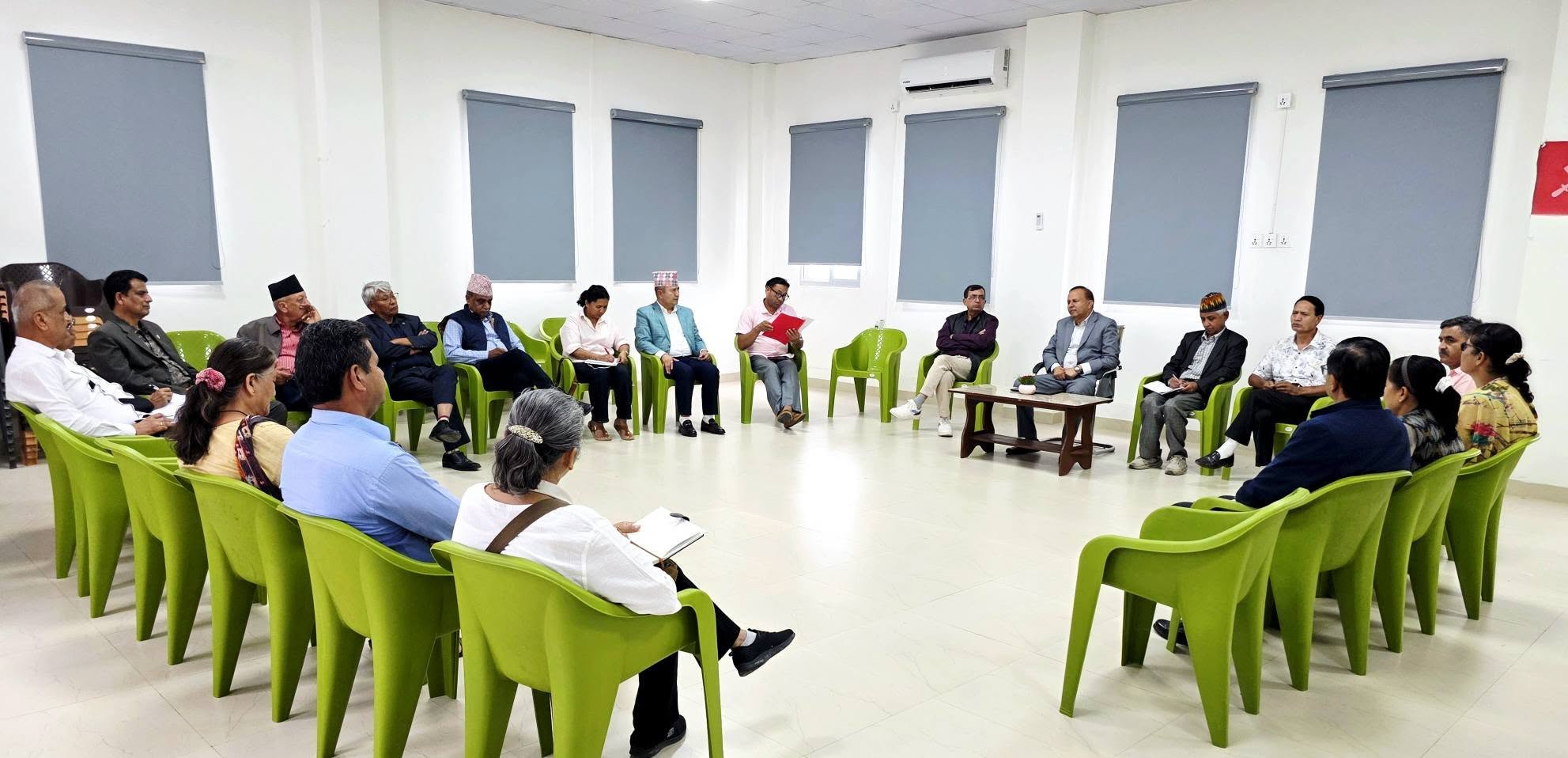 विभाग प्रमुखहरुको बैठकः विभागहरुलाई पूर्णता दिने र कार्ययोजना बनाउने विषयमा छलफल