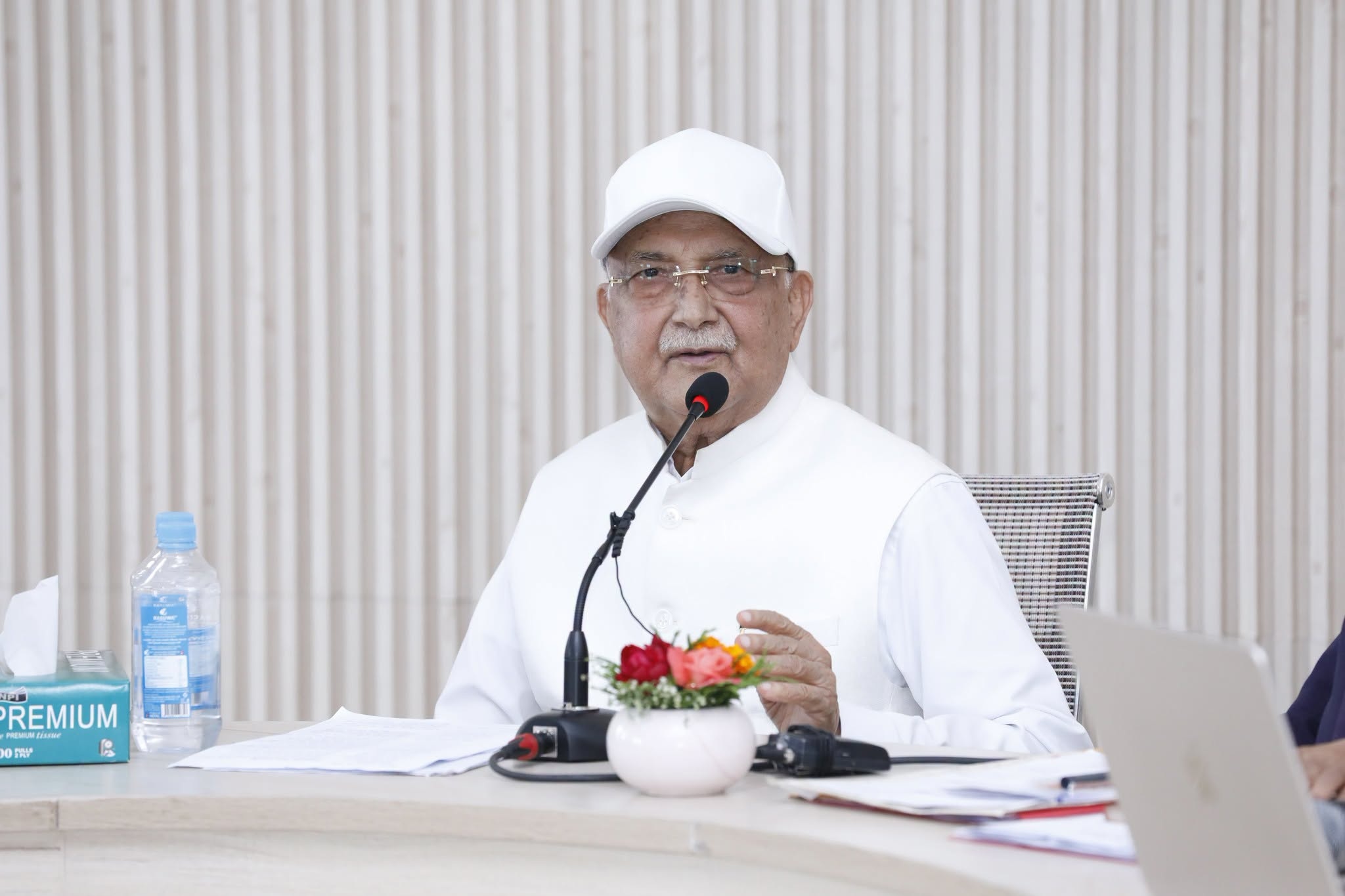 अध्यक्ष ओलीद्वारा राष्ट्रिय हित र शान्ति स्थापनाका लागि एकजुट हुन आह्वान